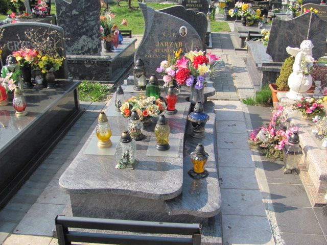 Grób Stanisław Jarząb