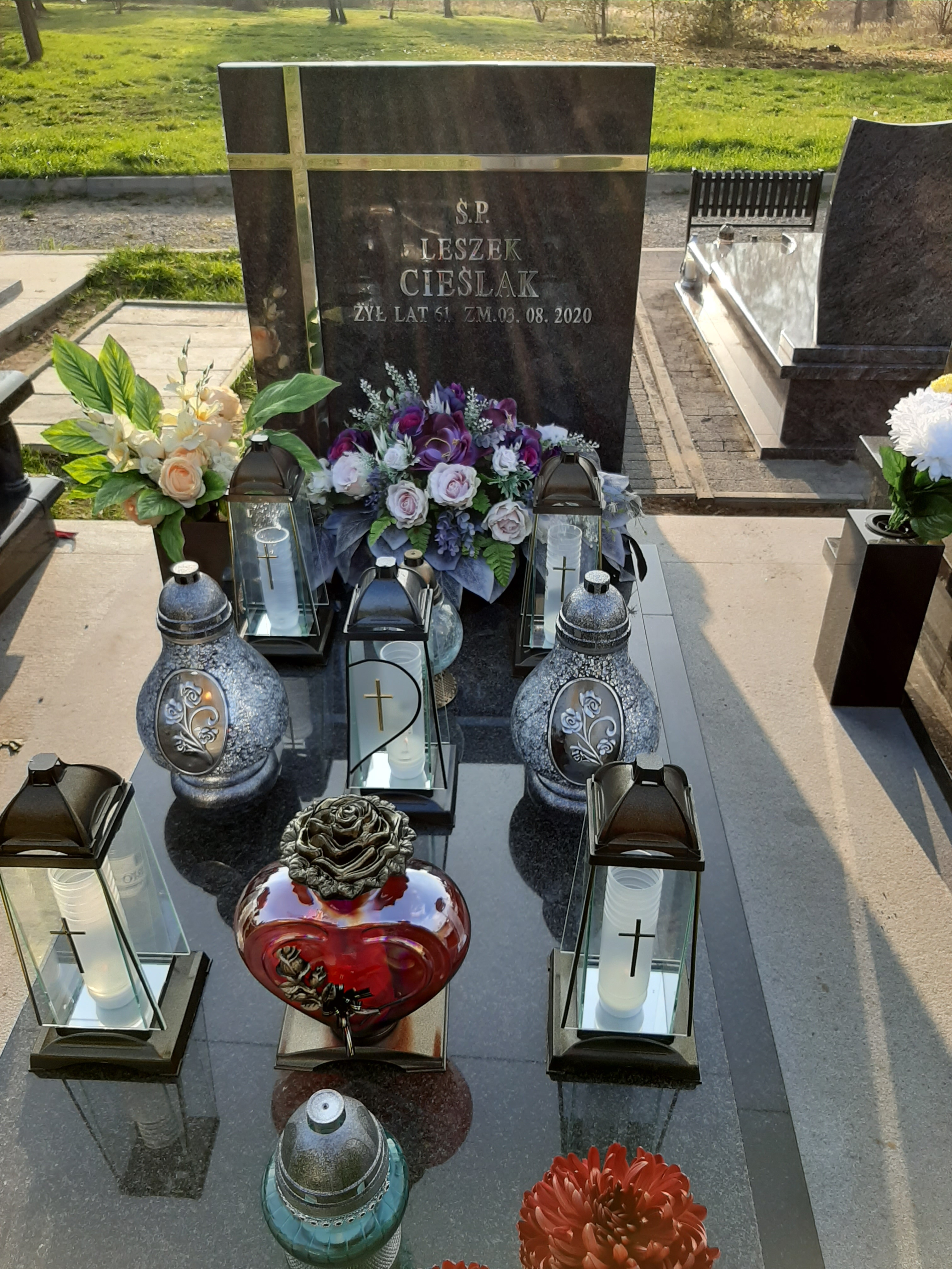Grób LESZEK CIEŚLAK
