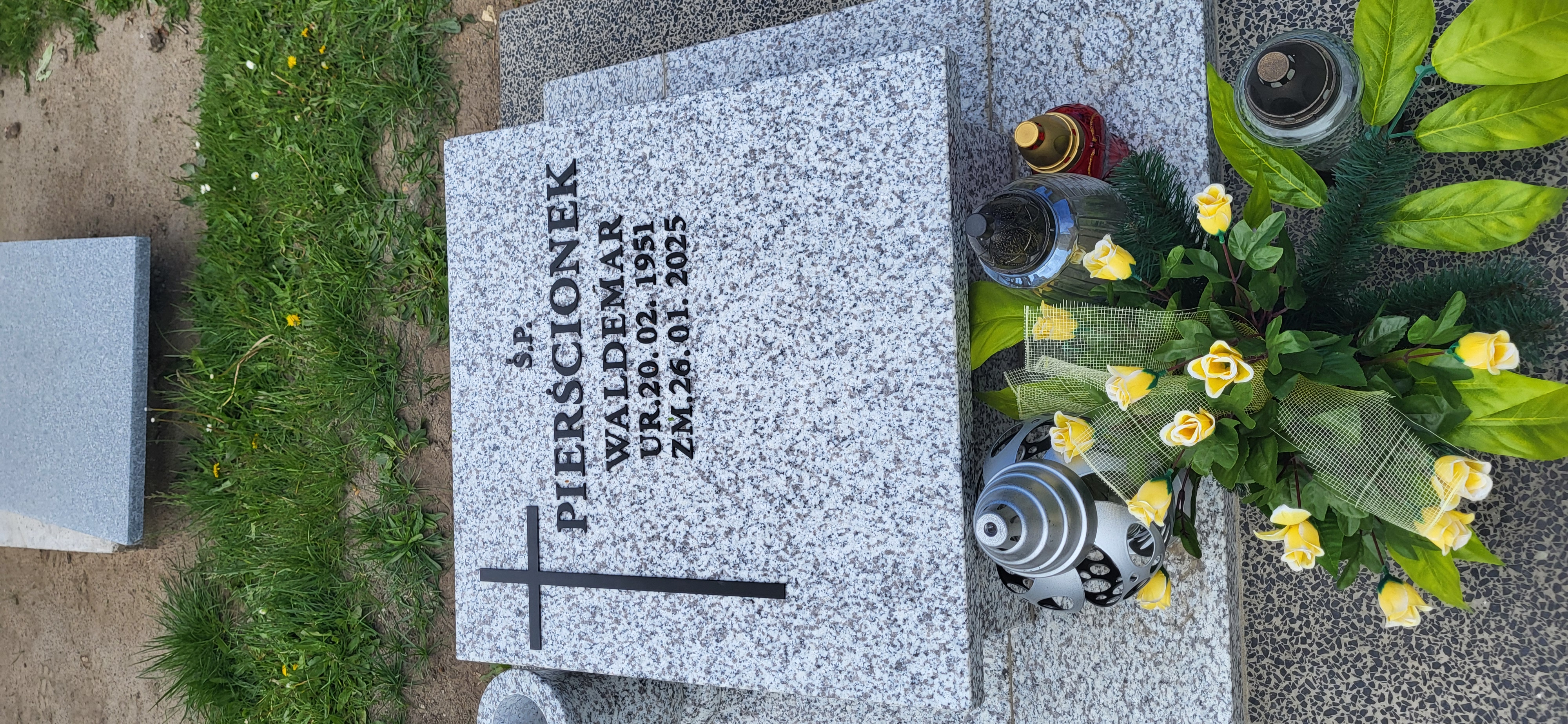 Grób JOLANTA PIERŚCIONEK